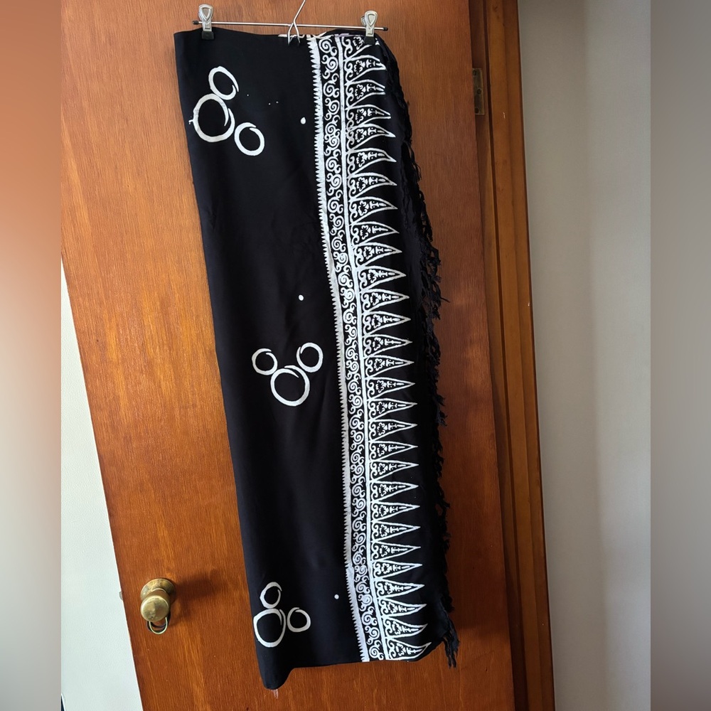 Disney Mickey Mouse Beach Sarong